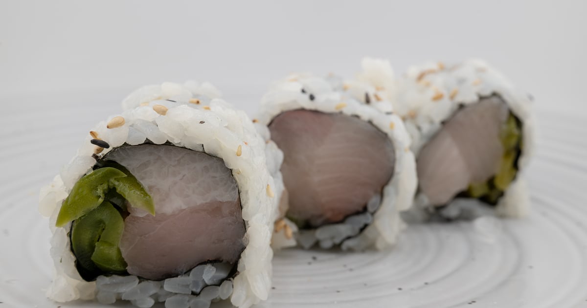 You are currently viewing The Art of Yellowtail Jalapeño: How a Modern Masterpiece Changed Japanese Cuisine